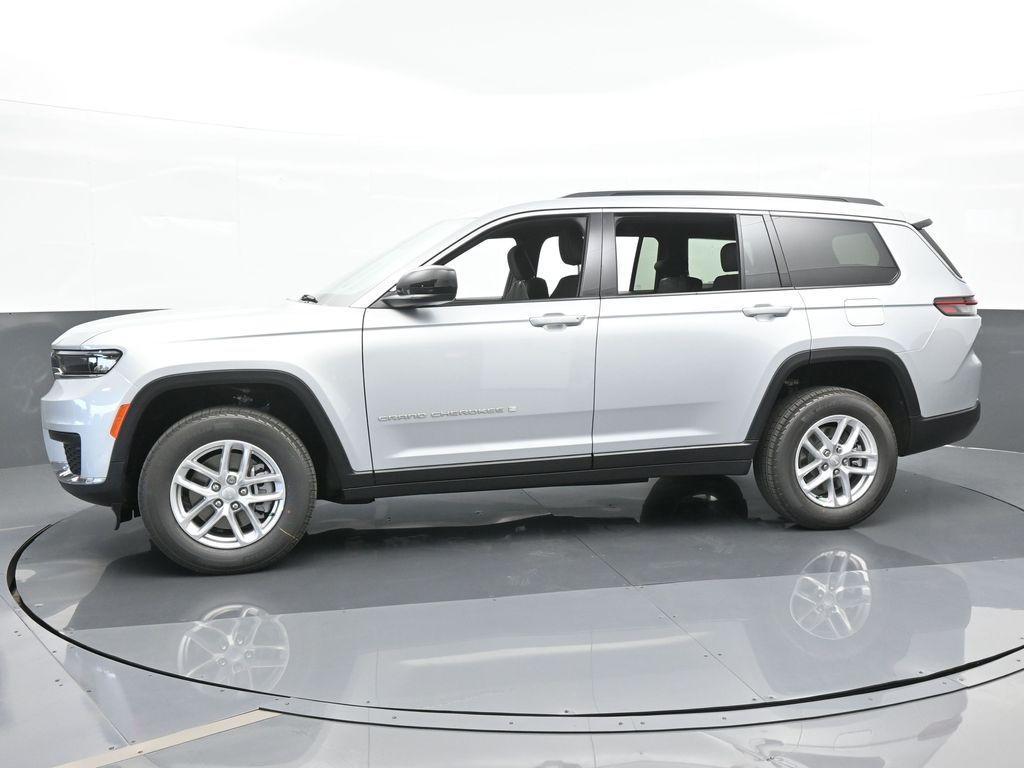 new 2024 Jeep Grand Cherokee L car, priced at $43,325