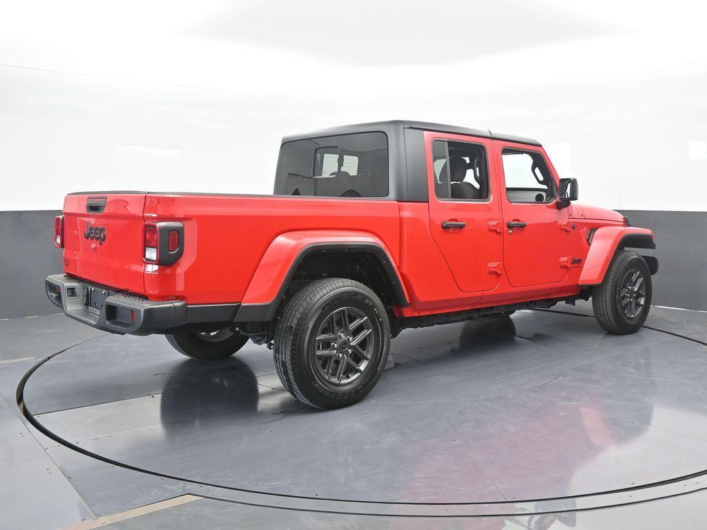 used 2024 Jeep Gladiator car, priced at $36,999