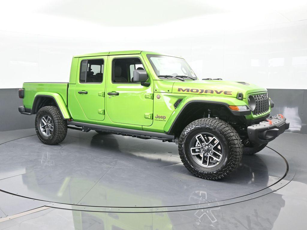 new 2025 Jeep Gladiator car