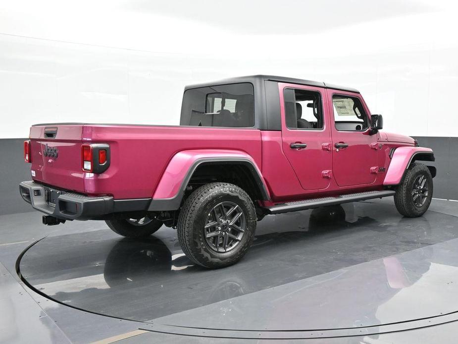 new 2024 Jeep Gladiator car, priced at $43,140