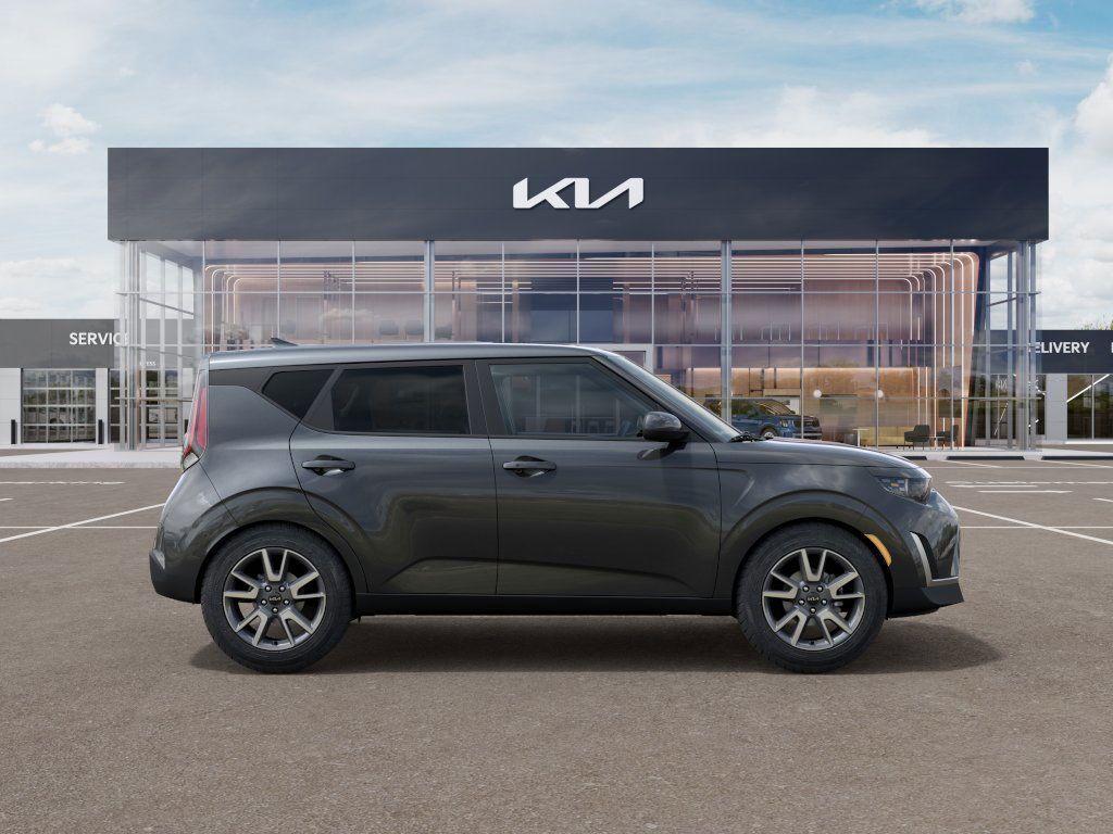 new 2024 Kia Soul car, priced at $23,621