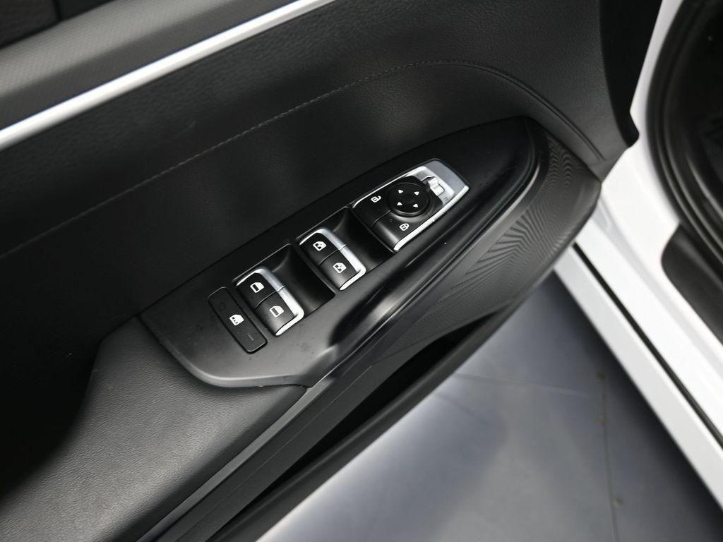 used 2022 Kia K5 car, priced at $25,691