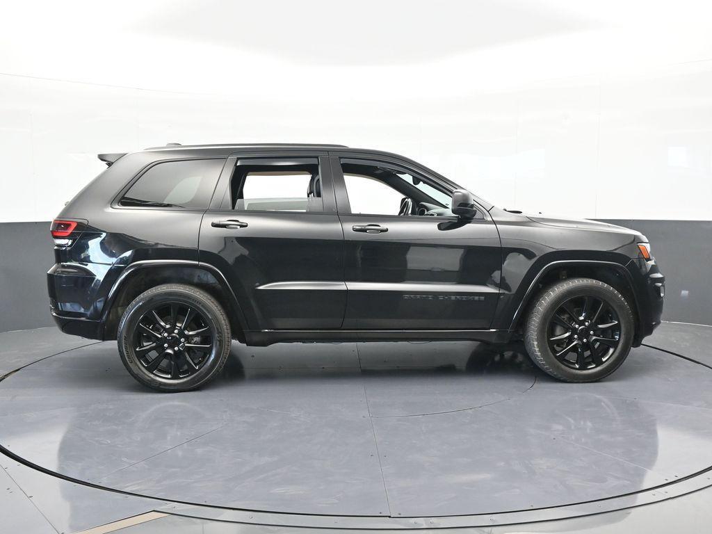 used 2018 Jeep Grand Cherokee car, priced at $17,950