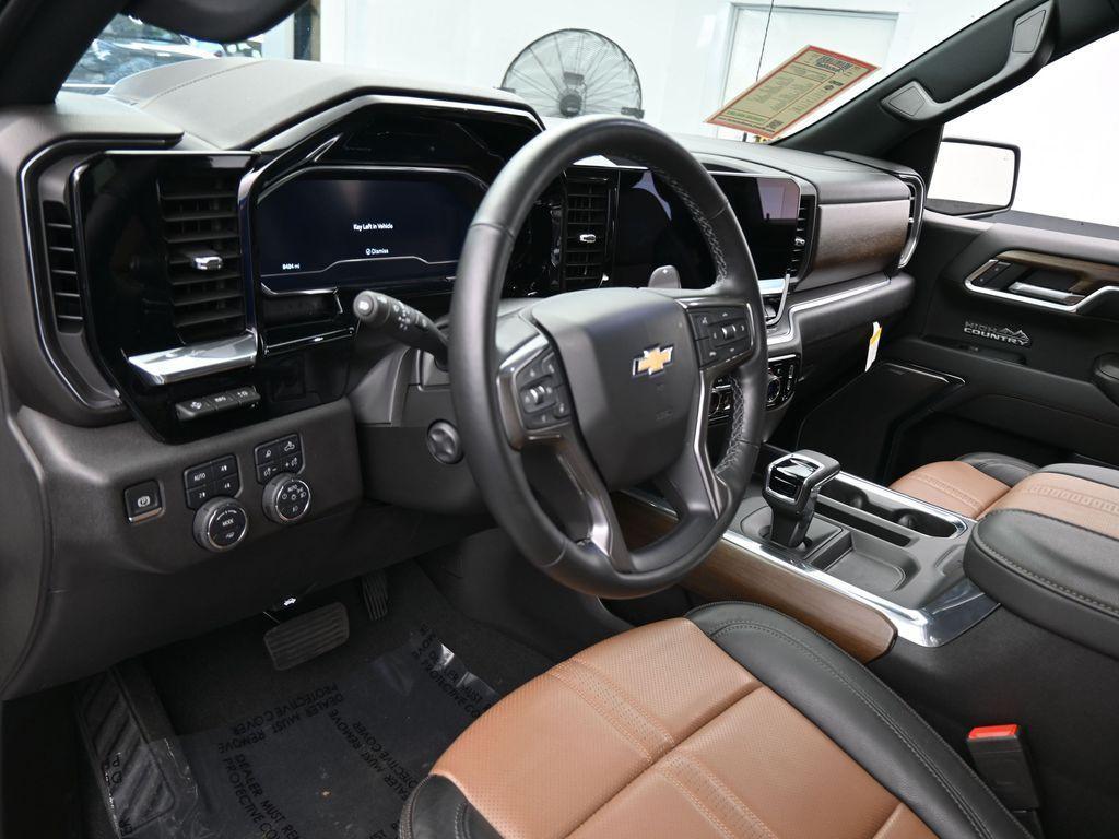 used 2024 Chevrolet Silverado 1500 car, priced at $57,989
