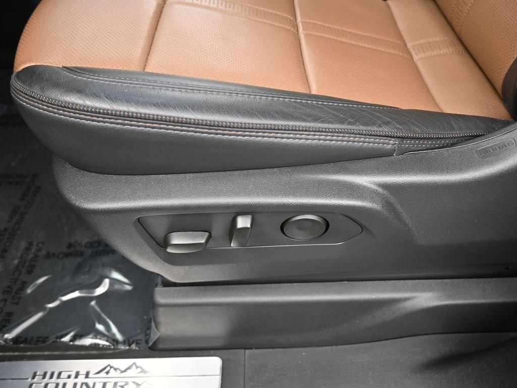 used 2024 Chevrolet Silverado 1500 car, priced at $57,989