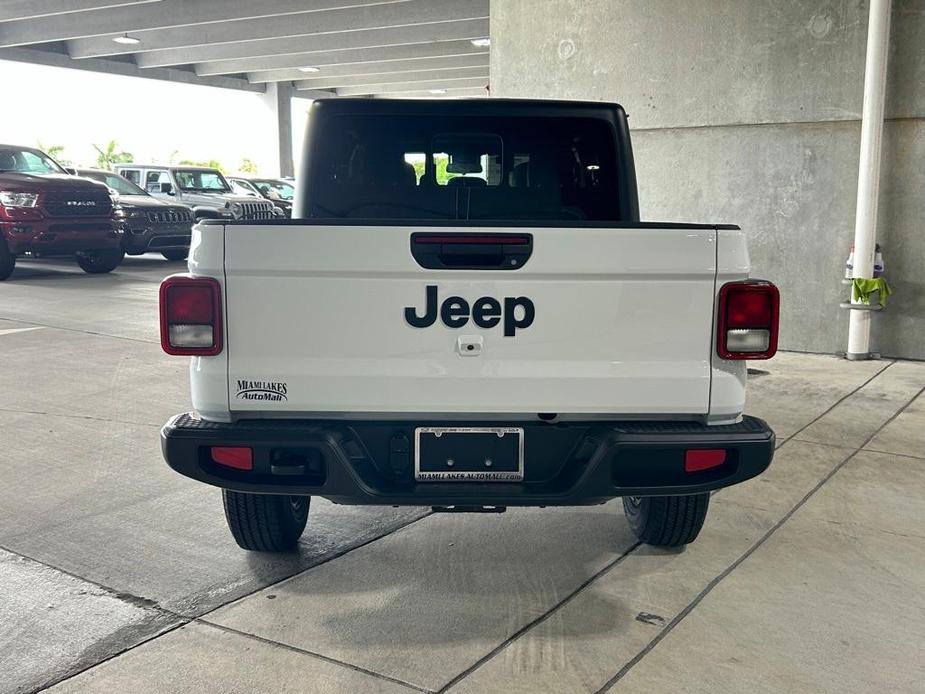 new 2024 Jeep Gladiator car, priced at $38,219