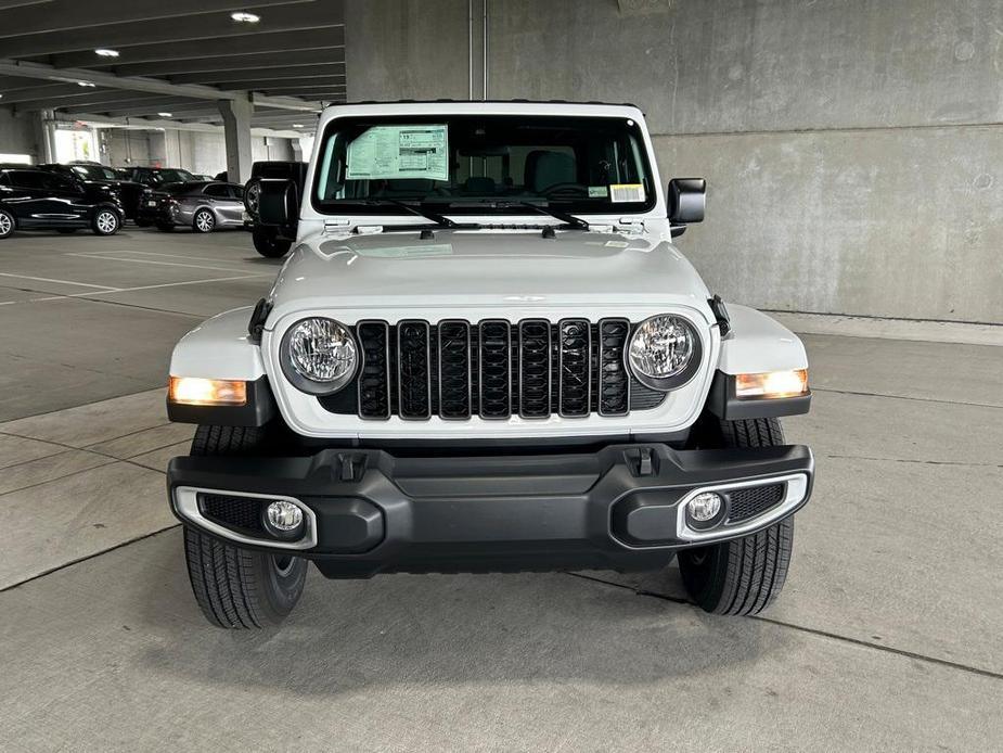 new 2024 Jeep Gladiator car, priced at $38,219