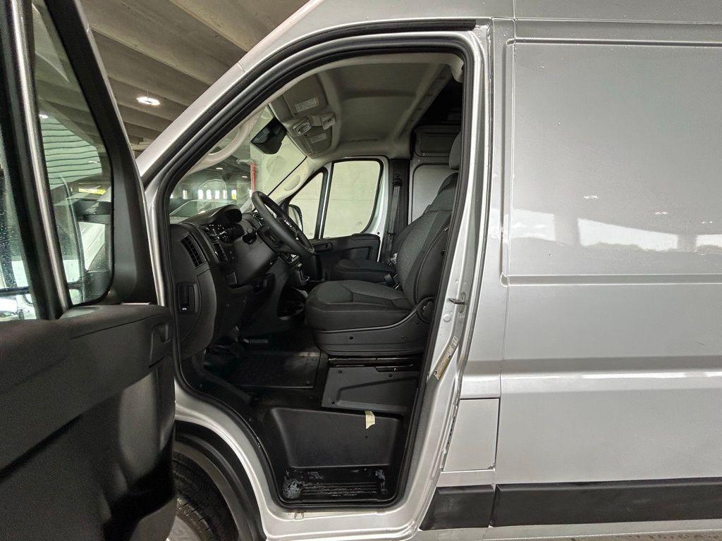 new 2025 Ram ProMaster 2500 car, priced at $50,485