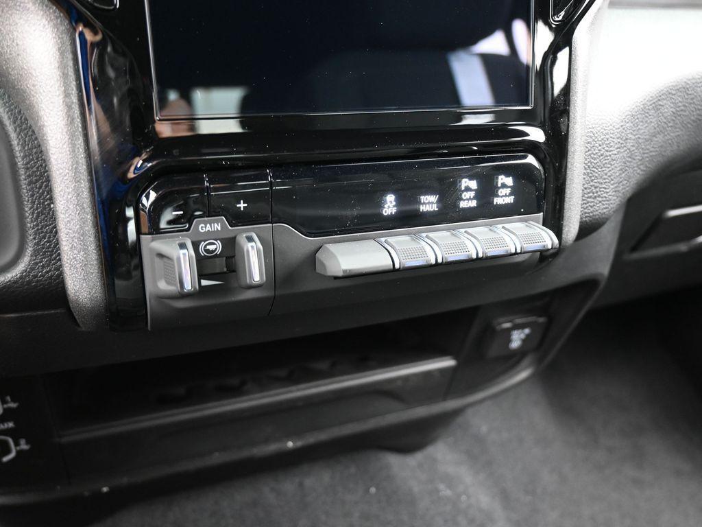 new 2025 Ram 2500 car