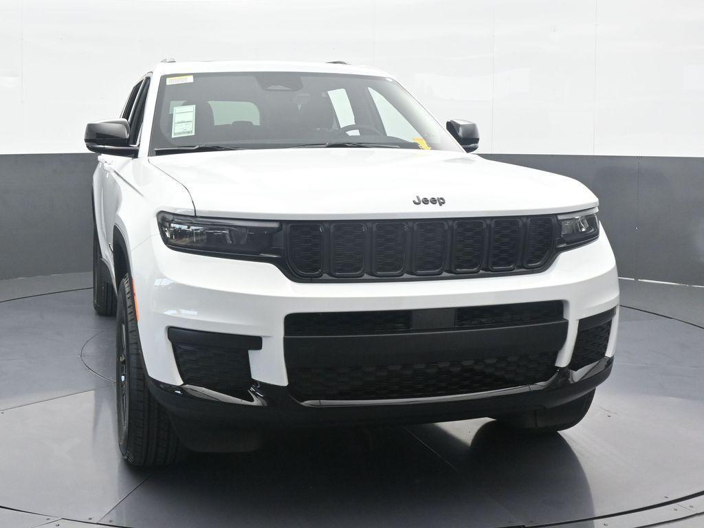 new 2025 Jeep Grand Cherokee L car