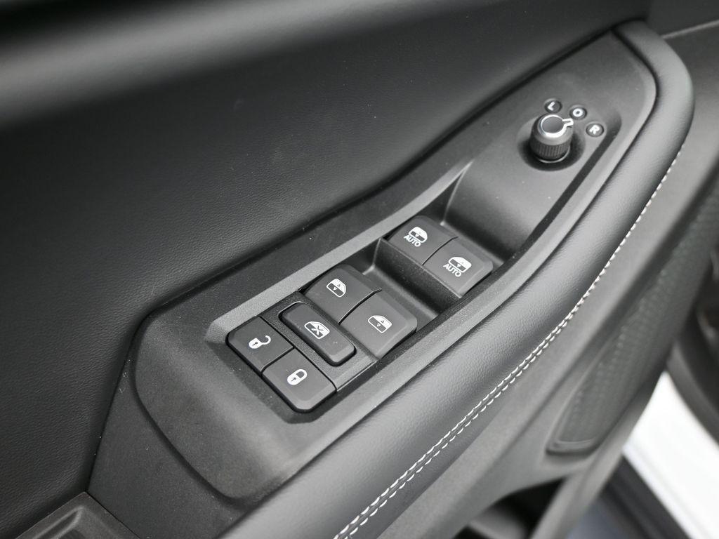 new 2025 Jeep Grand Cherokee L car