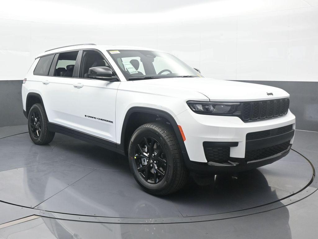 new 2025 Jeep Grand Cherokee L car