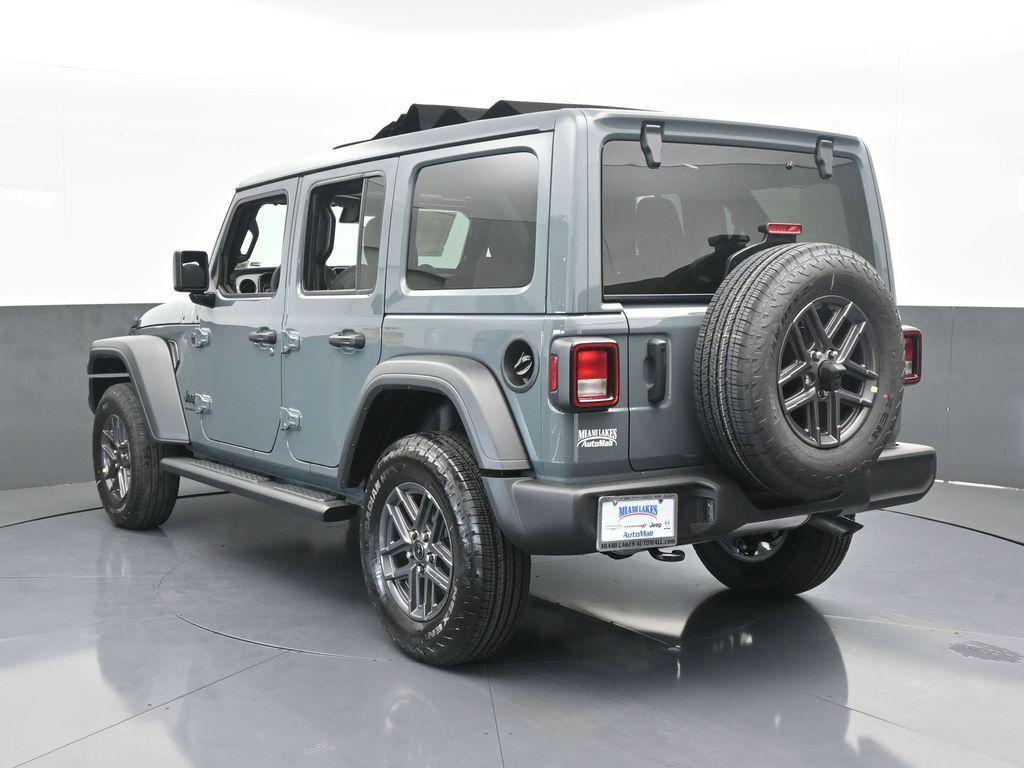 new 2025 Jeep Wrangler car