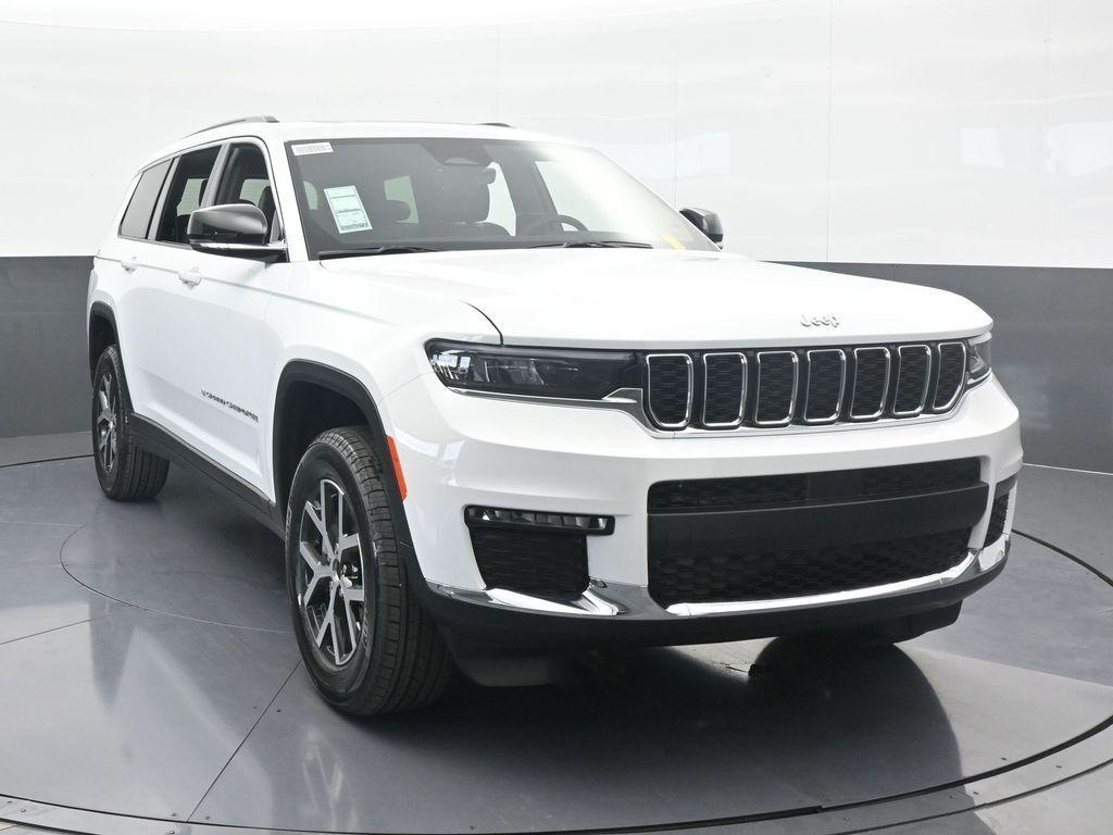 new 2025 Jeep Grand Cherokee L car