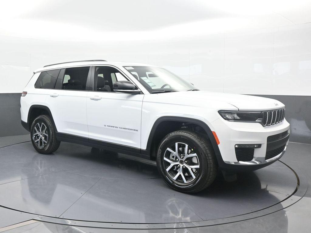 new 2025 Jeep Grand Cherokee L car