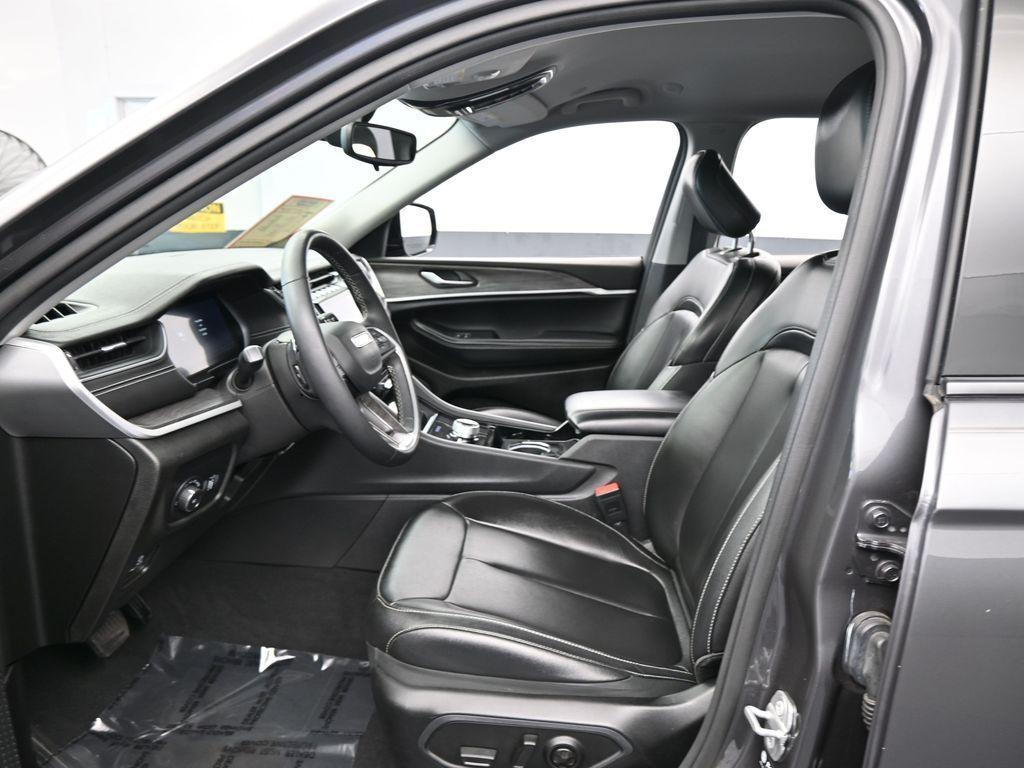 used 2023 Jeep Grand Cherokee L car, priced at $26,991