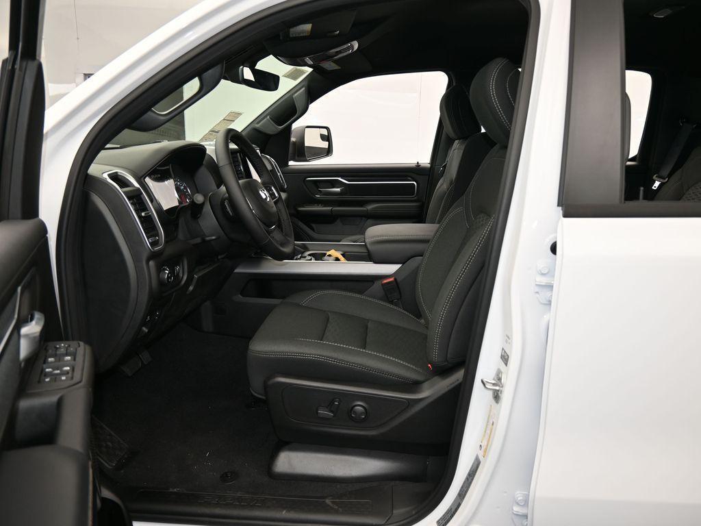 new 2025 Ram 1500 car, priced at $47,975