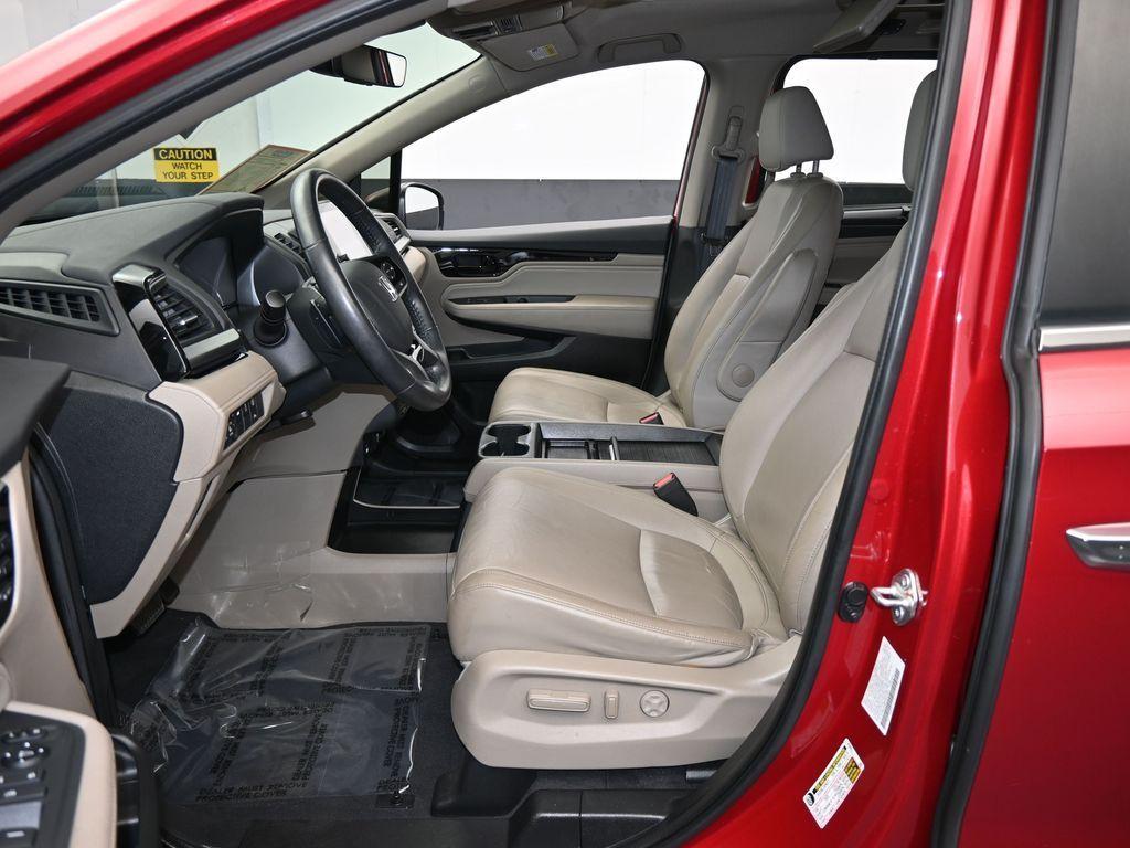 used 2023 Honda Odyssey car, priced at $34,999