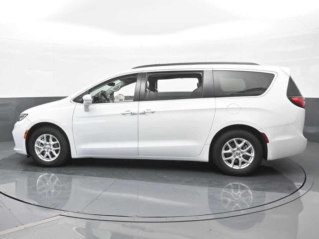 used 2022 Chrysler Pacifica car, priced at $17,999