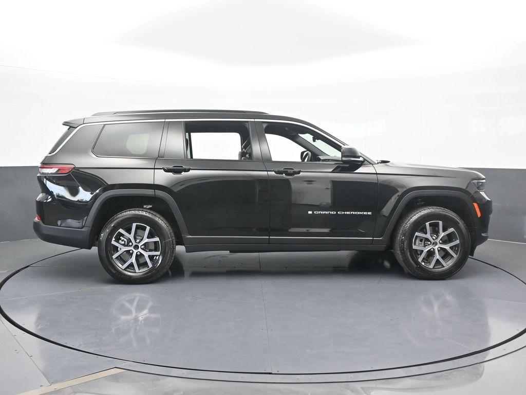 new 2025 Jeep Grand Cherokee L car