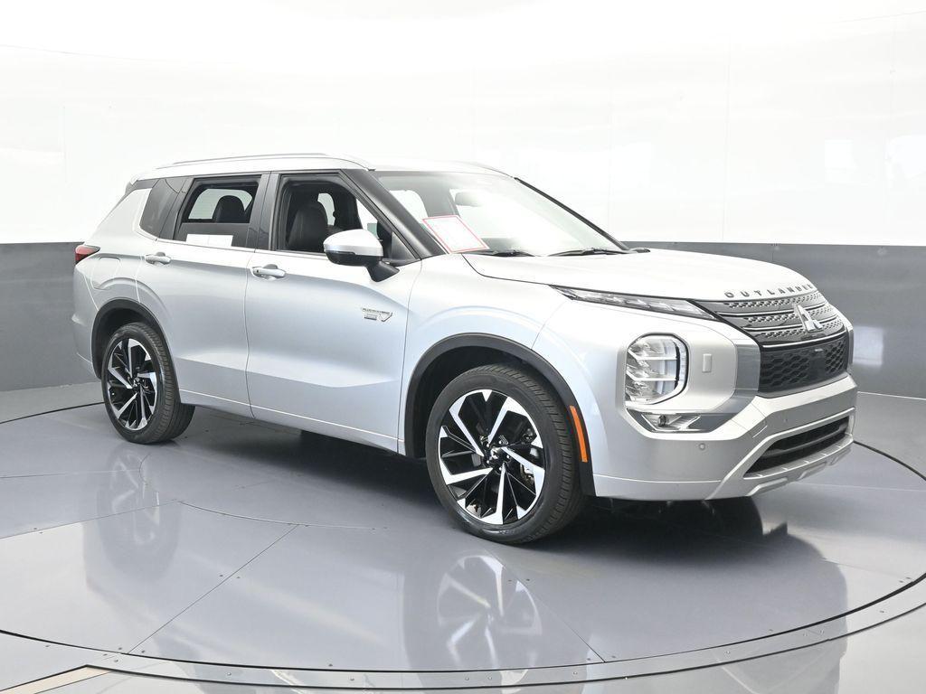 used 2023 Mitsubishi Outlander PHEV car, priced at $32,521
