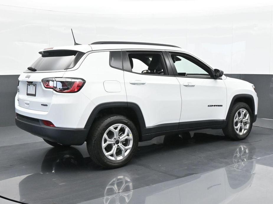 new 2025 Jeep Compass car, priced at $27,639