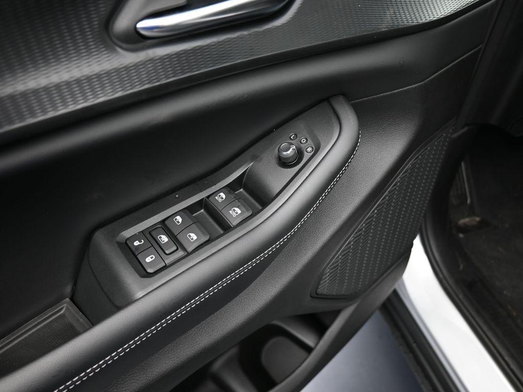 new 2025 Jeep Grand Cherokee car