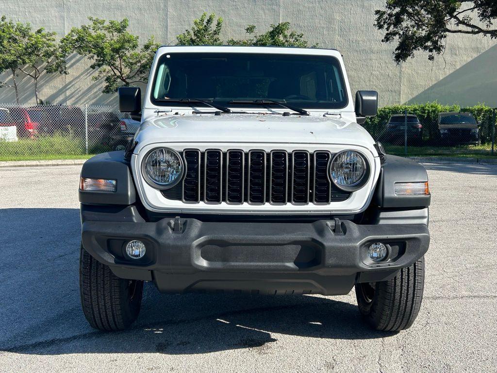 new 2025 Jeep Wrangler car