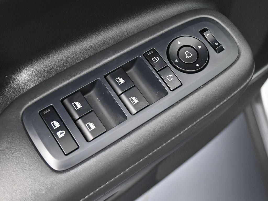 used 2024 Hyundai Santa Fe car, priced at $31,991