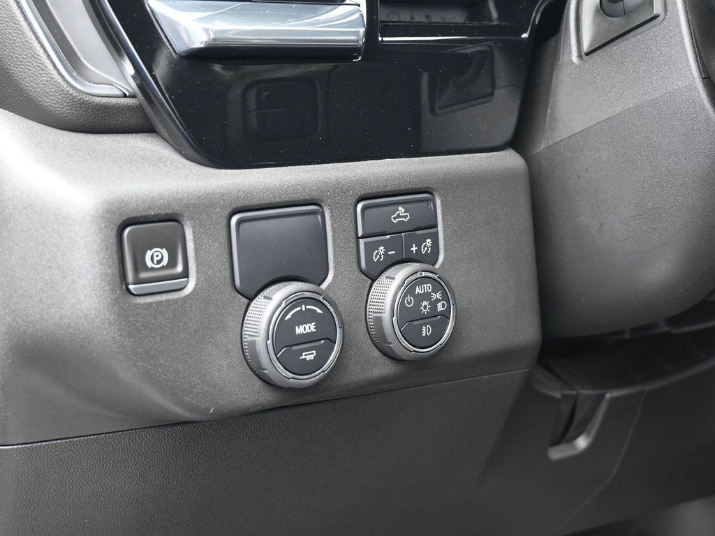 used 2022 Chevrolet Silverado 1500 car, priced at $37,991