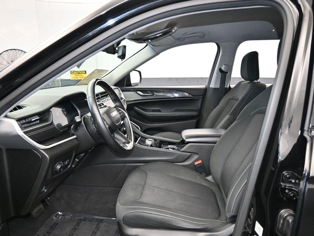 used 2021 Jeep Grand Cherokee L car, priced at $26,995