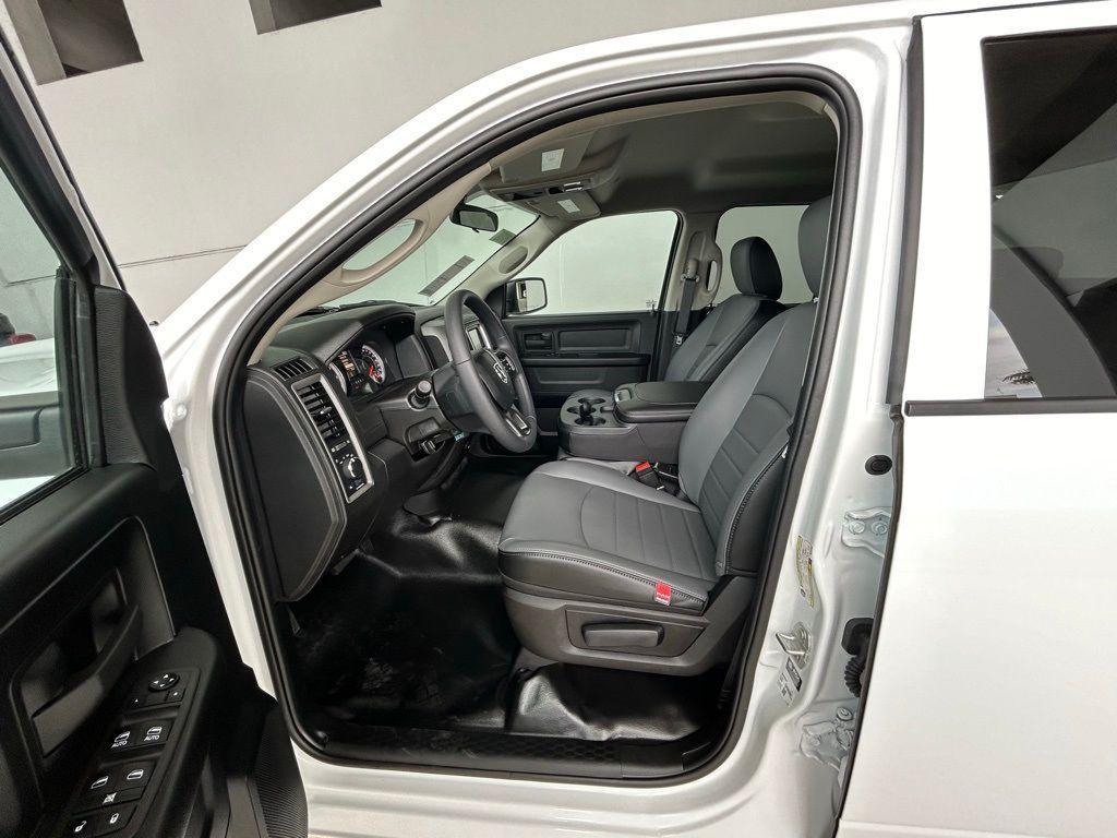 new 2024 Ram 1500 Classic car, priced at $41,596