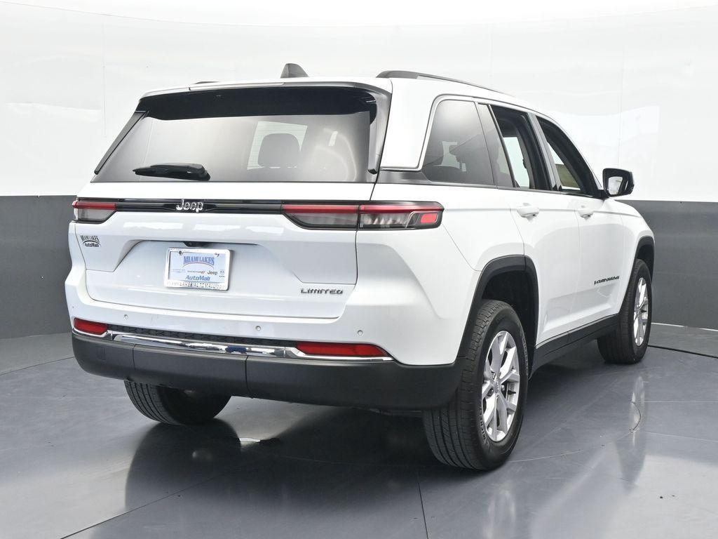 used 2022 Jeep Grand Cherokee car, priced at $25,669