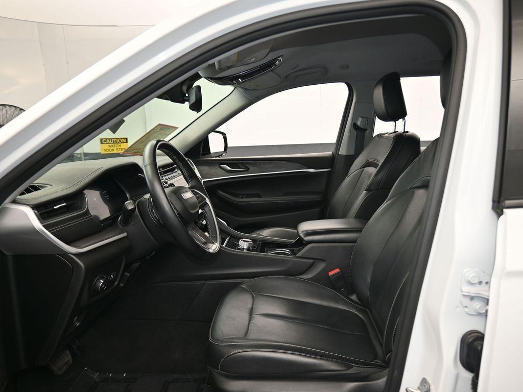 used 2022 Jeep Grand Cherokee car, priced at $25,669