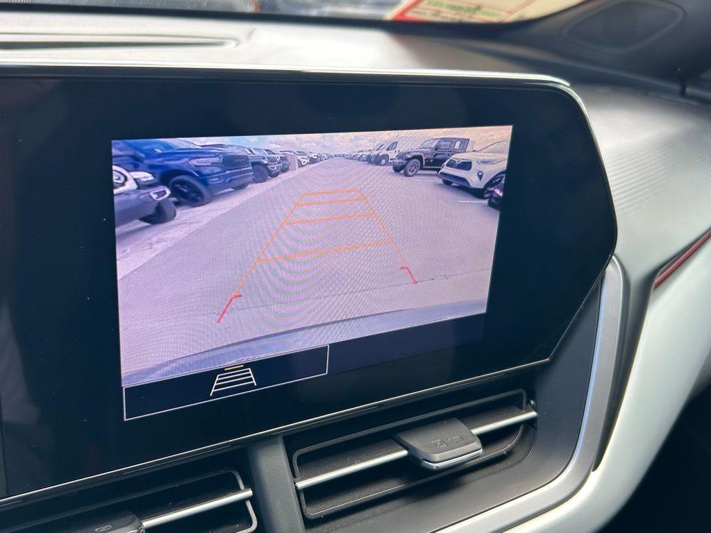 used 2024 Chevrolet Trax car, priced at $17,900