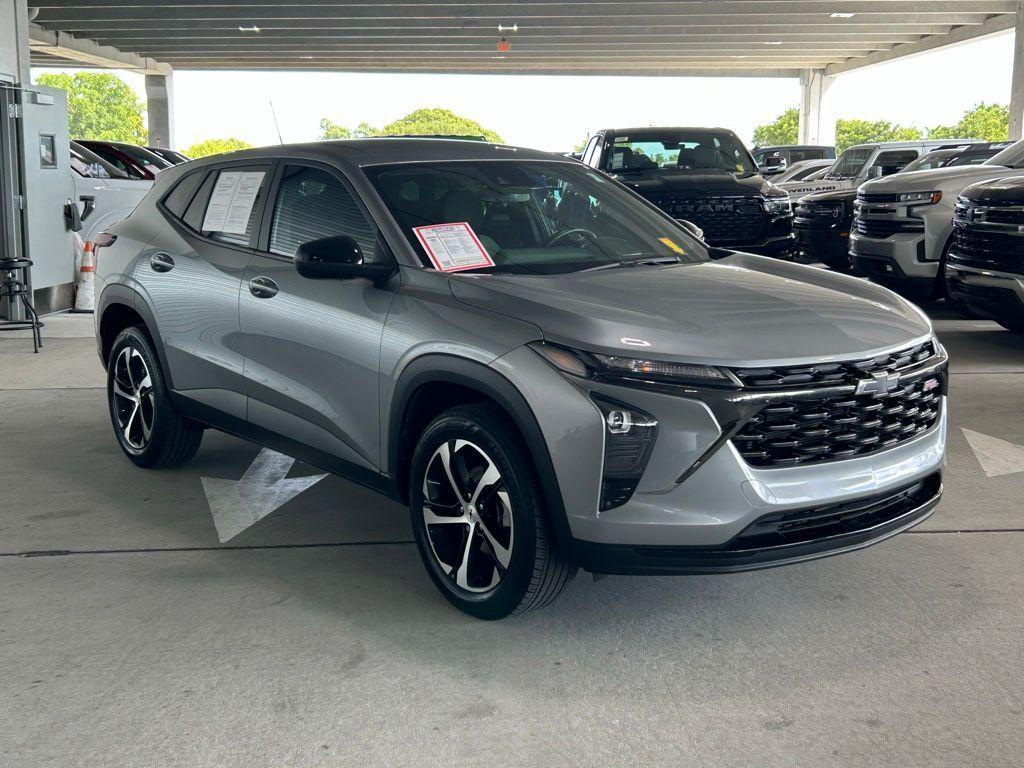 used 2024 Chevrolet Trax car, priced at $17,900