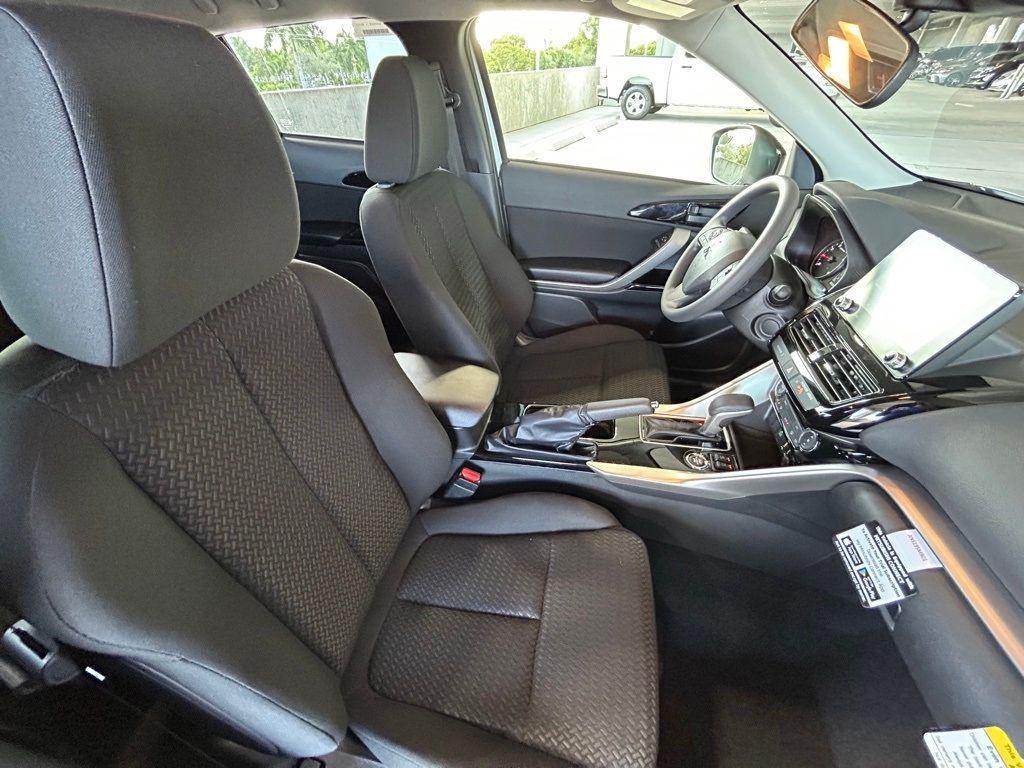 new 2024 Mitsubishi Eclipse Cross car, priced at $25,359
