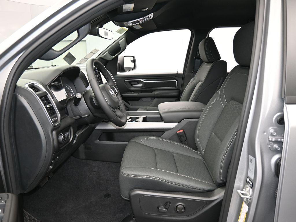 new 2025 Ram 1500 car