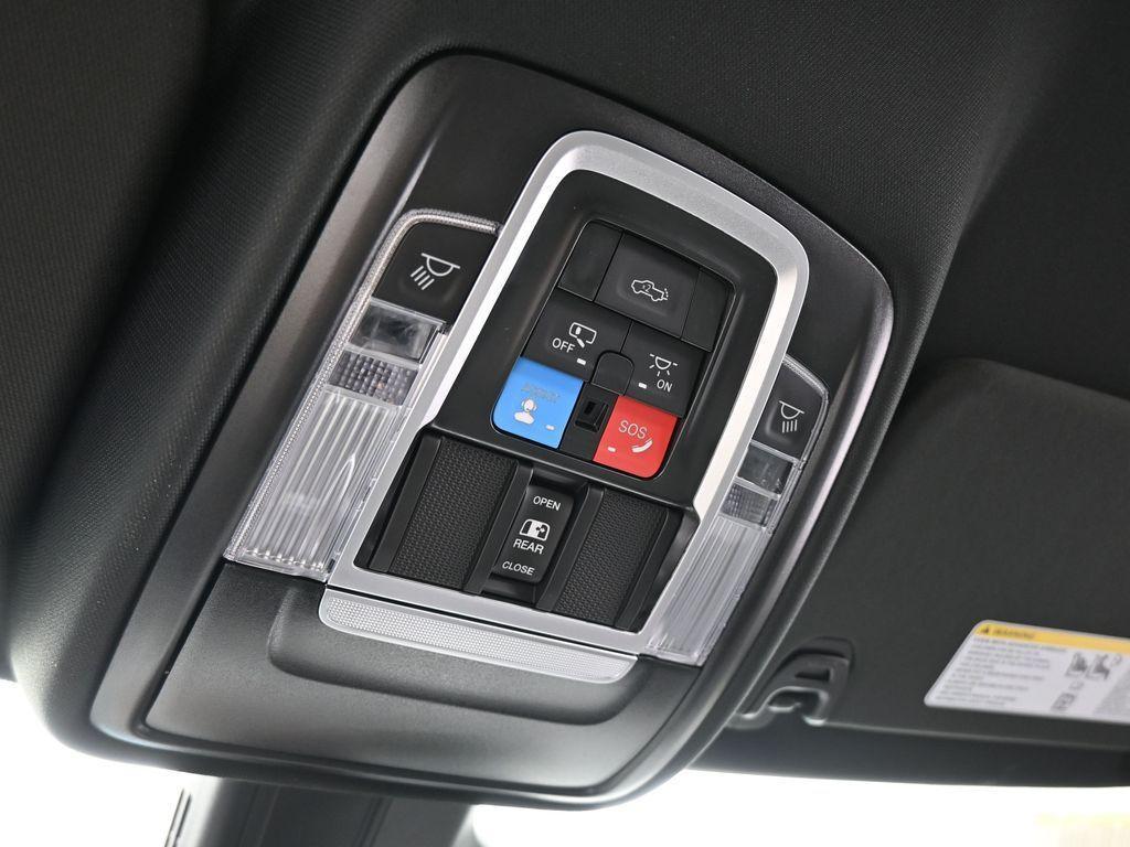 new 2025 Ram 1500 car