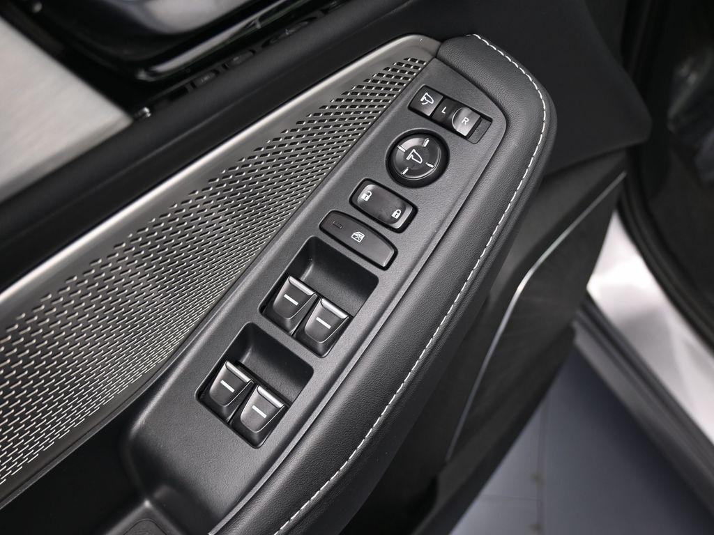 used 2024 Acura MDX car, priced at $46,950