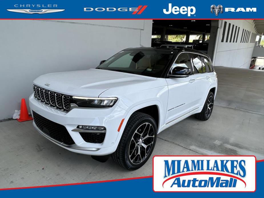 new 2024 Jeep Grand Cherokee car, priced at $54,595