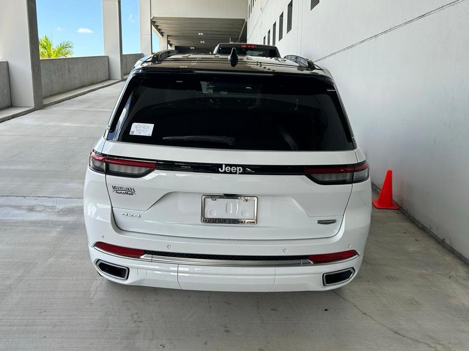 new 2024 Jeep Grand Cherokee car, priced at $54,595