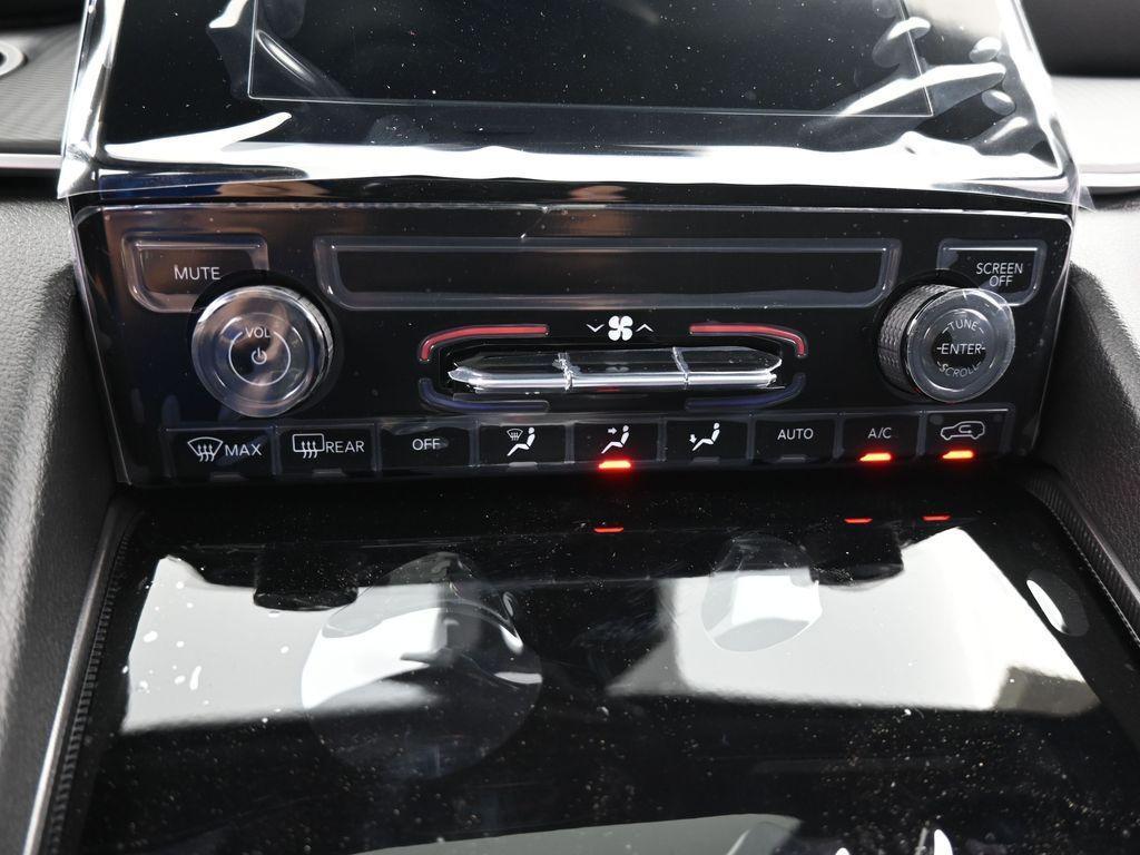 new 2025 Jeep Grand Cherokee car