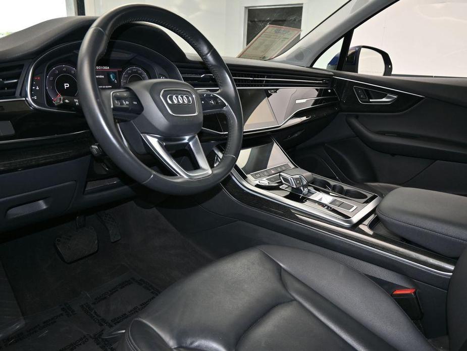 used 2020 Audi Q7 car, priced at $28,699