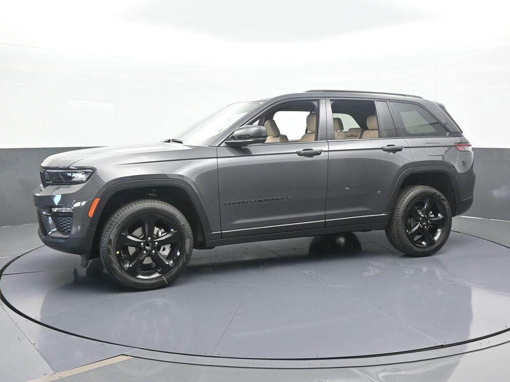 new 2025 Jeep Grand Cherokee car