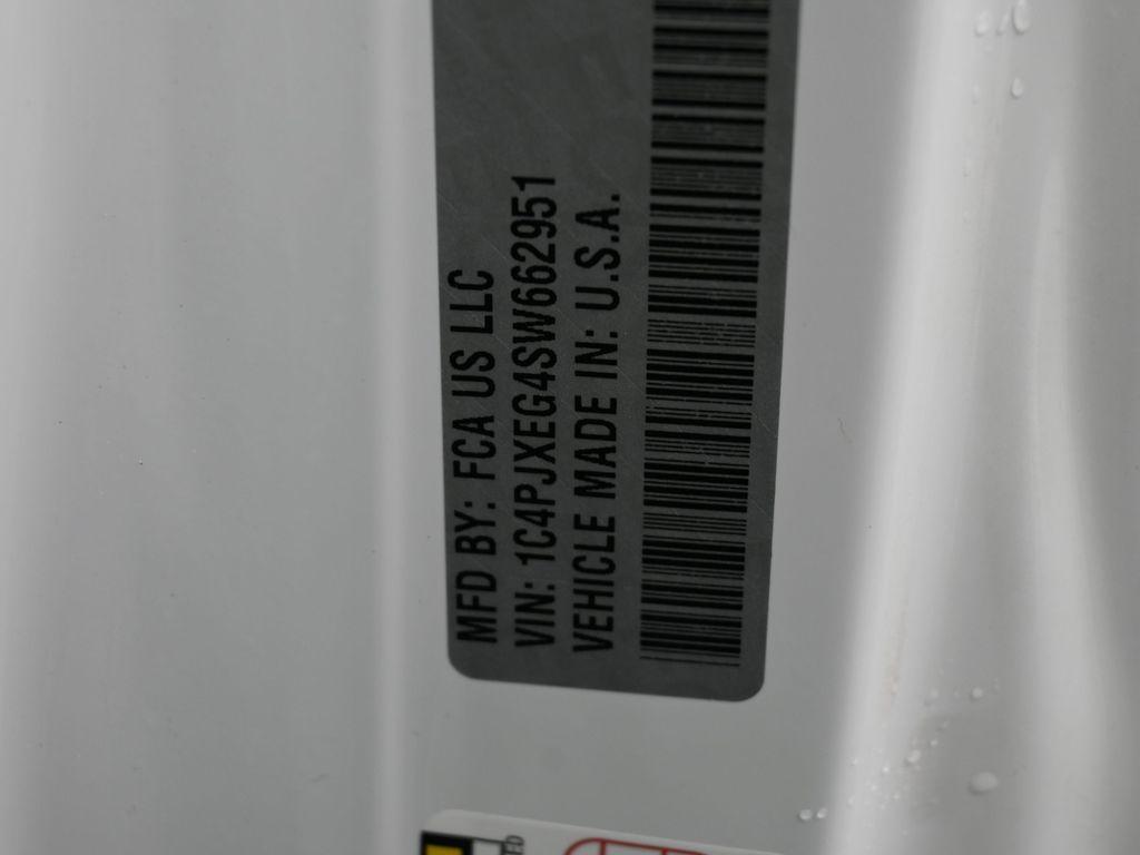 new 2025 Jeep Wrangler car