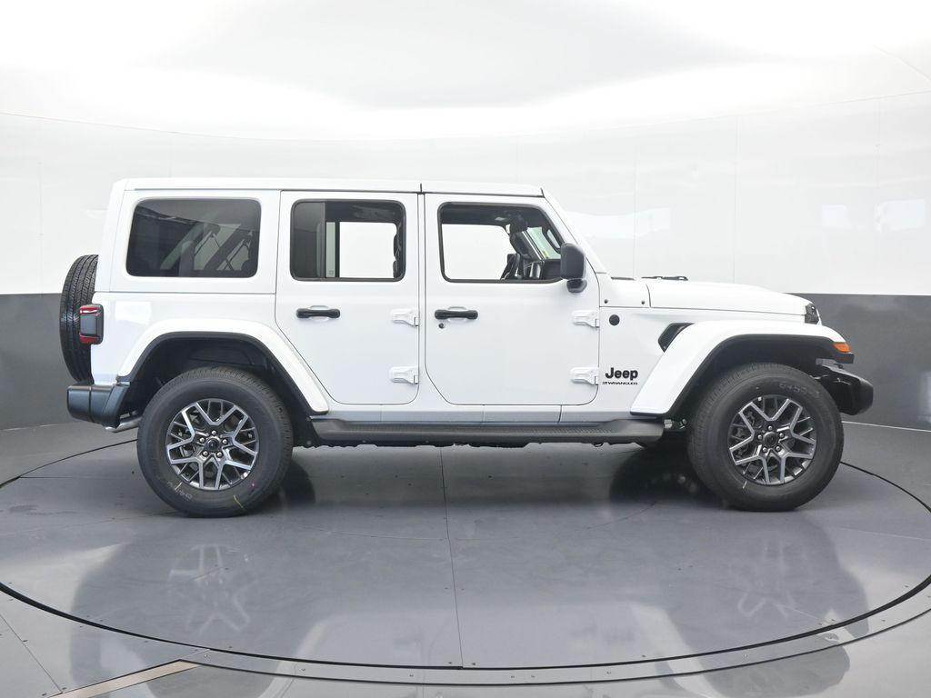 new 2025 Jeep Wrangler car