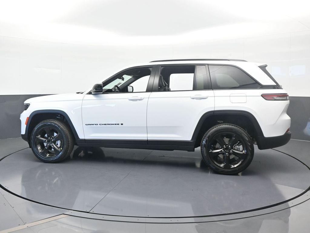 new 2025 Jeep Grand Cherokee car