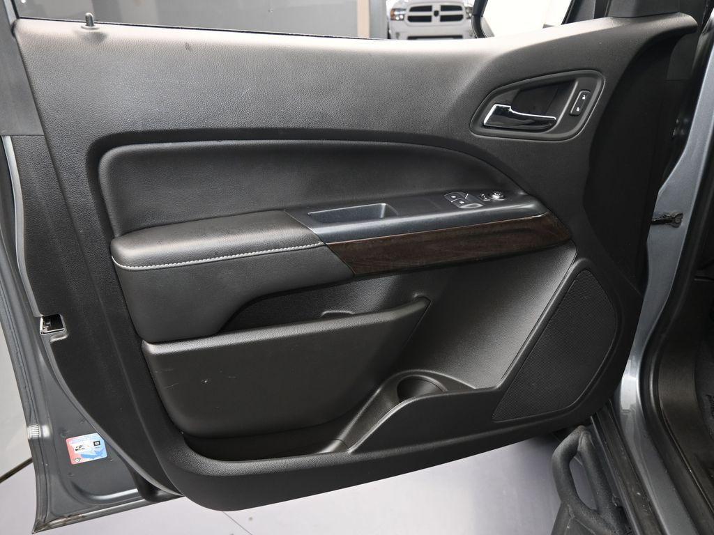 used 2021 GMC Canyon car, priced at $25,591