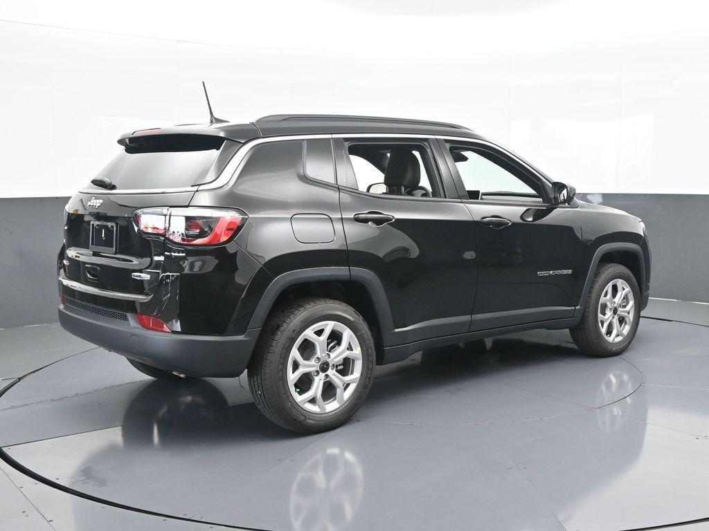new 2025 Jeep Compass car